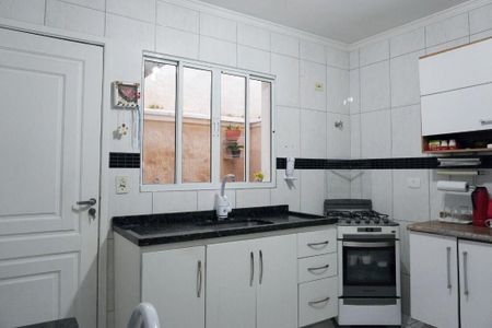 Casa à venda com 2 quartos, 71m² em Vila Polopoli, São Paulo