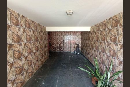 Casa à venda com 2 quartos, 100m² em Vila Gomes, São Paulo