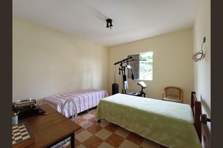 Casa à venda com 2 quartos, 100m² em Vila Gomes, São Paulo