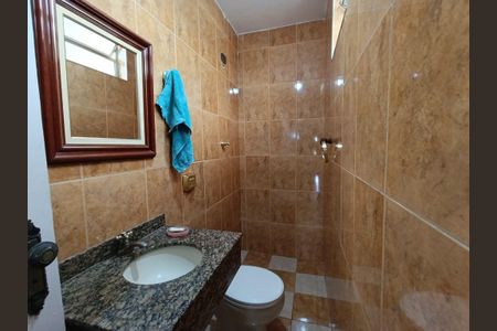 Casa à venda com 2 quartos, 100m² em Vila Gomes, São Paulo