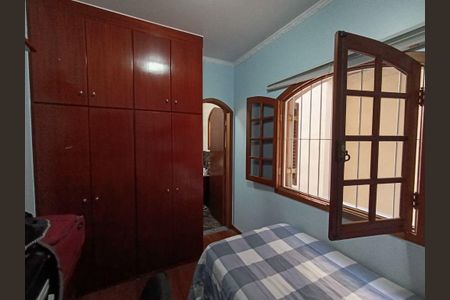 Casa à venda com 3 quartos, 174m² em Parque Ipe, São Paulo