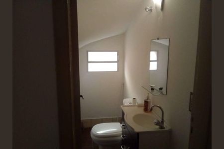 Casa à venda com 4 quartos, 187m² em Jardim Jucara, São Paulo