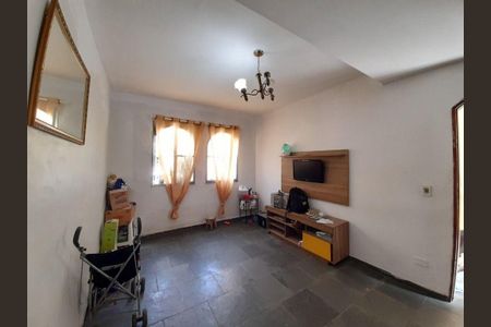 Casa à venda com 3 quartos, 135m² em Jardim das Vertentes, São Paulo