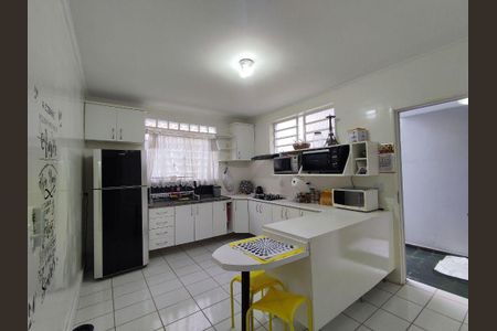 Casa à venda com 3 quartos, 153m² em Jardim Peri Peri, São Paulo