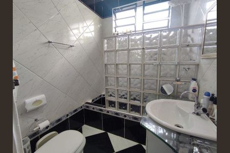 Casa à venda com 3 quartos, 153m² em Jardim Peri Peri, São Paulo