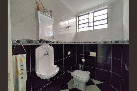 Casa à venda com 153m², 3 quartos e 2 vagas