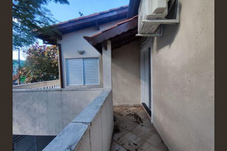 Casa à venda com 250m², 3 quartos e 2 vagas