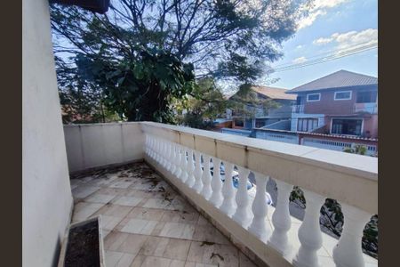 Casa à venda com 3 quartos, 250m² em Jardim Ester, São Paulo