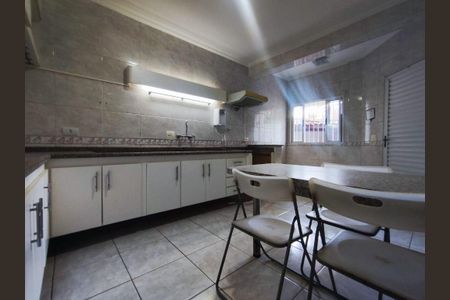 Casa à venda com 3 quartos, 250m² em Jardim Ester, São Paulo