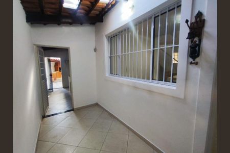Casa à venda com 250m², 3 quartos e 2 vagas