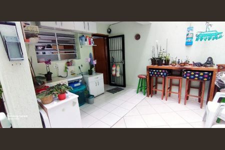Casa à venda com 3 quartos, 141m² em Vila Tiradentes, São Paulo