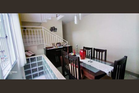 Casa à venda com 3 quartos, 141m² em Vila Tiradentes, São Paulo