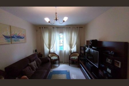 Casa à venda com 3 quartos, 141m² em Vila Tiradentes, São Paulo