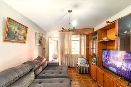 Casa à venda com 2 quartos, 143m² em Jardim Rizzo, São Paulo