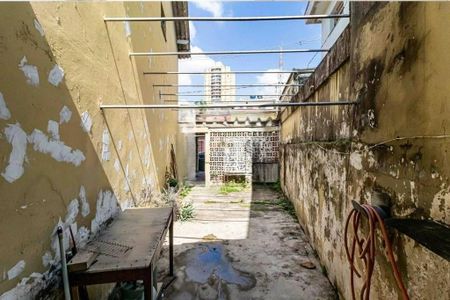 Casa à venda com 143m², 2 quartos e 3 vagas