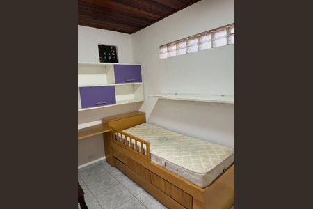 Casa à venda com 212m², 4 quartos e 2 vagas