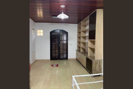 Casa à venda com 4 quartos, 212m² em Vila Universitaria, São Paulo
