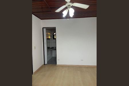 Casa à venda com 212m², 4 quartos e 2 vagas