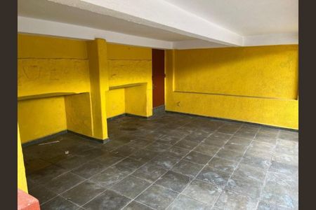 Casa à venda com 212m², 4 quartos e 2 vagas