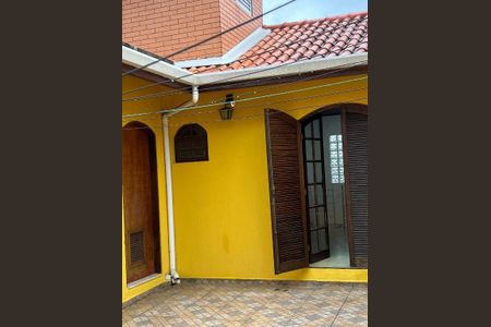 Casa à venda com 212m², 4 quartos e 2 vagas