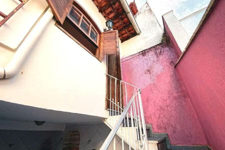 Casa à venda com 4 quartos, 174m² em Jardim das Vertentes, São Paulo