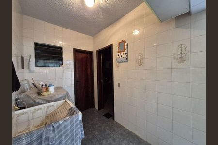 Casa à venda com 125m², 2 quartos e 2 vagas