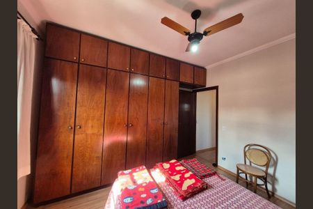 Casa à venda com 125m², 2 quartos e 2 vagas