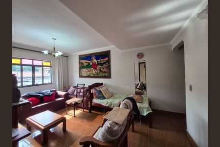 Casa à venda com 125m², 2 quartos e 2 vagas