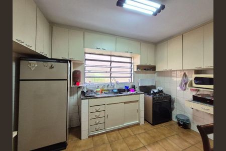 Casa à venda com 125m², 2 quartos e 2 vagas