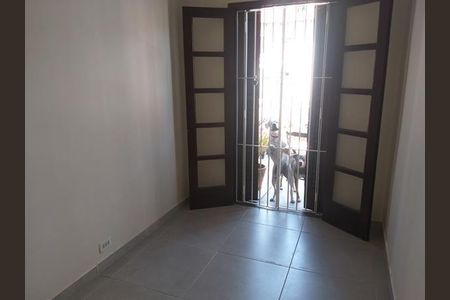Casa à venda com 4 quartos, 146m² em Jardim Sarah, São Paulo