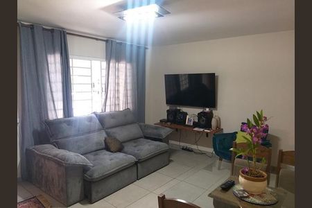 Casa à venda com 4 quartos, 146m² em Jardim Sarah, São Paulo