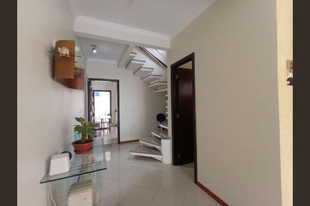 Casa à venda com 3 quartos, 175m² em Rio Pequeno, São Paulo