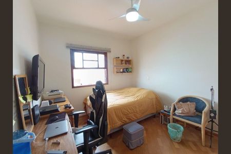 Casa à venda com 3 quartos, 175m² em Rio Pequeno, São Paulo