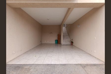 Casa à venda com 3 quartos, 175m² em Rio Pequeno, São Paulo