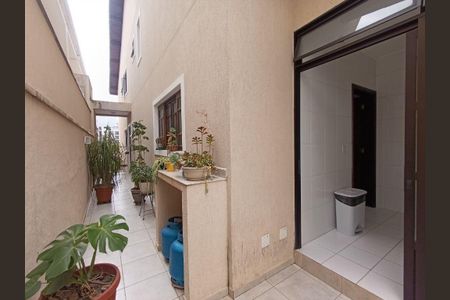 Casa à venda com 3 quartos, 175m² em Rio Pequeno, São Paulo