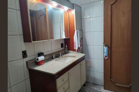 Casa à venda com 145m², 2 quartos e 3 vagas