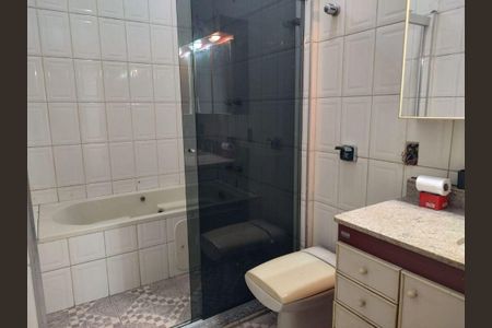 Casa à venda com 145m², 2 quartos e 3 vagas