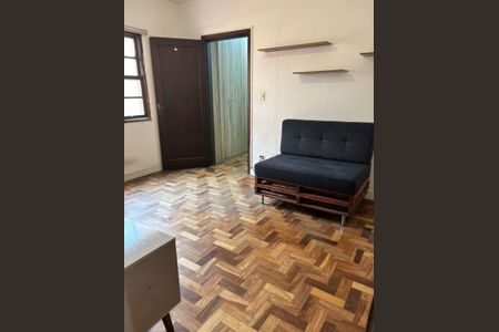 Casa à venda com 3 quartos, 210m² em Jaguaré, São Paulo