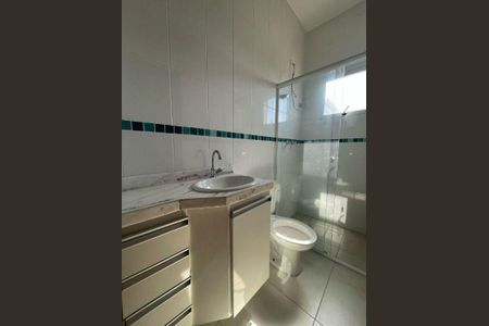 Casa à venda com 250m², 3 quartos e 2 vagas