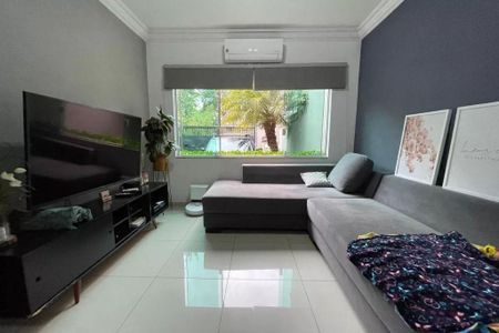 Casa à venda com 3 quartos, 100m² em Jardim Ester, São Paulo