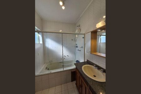 Casa à venda com 4 quartos, 170m² em Butantã, São Paulo