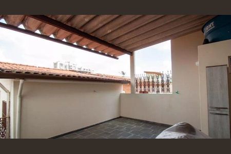 Casa à venda com 3 quartos, 229m² em Vila Gomes, São Paulo