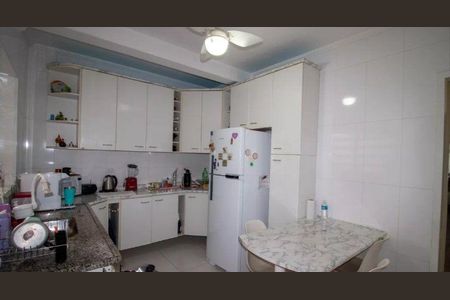 Casa à venda com 229m², 3 quartos e 2 vagas