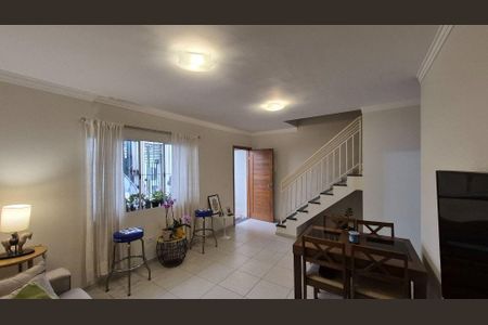 Casa à venda com 2 quartos, 100m² em Jardim Monte Alegre, São Paulo