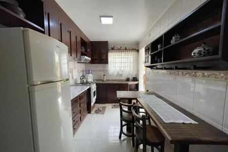 Casa à venda com 150m², 3 quartos e 2 vagas