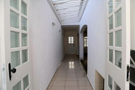 Casa à venda com 119m², 3 quartos e 2 vagas