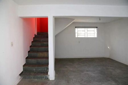 Casa à venda com 119m², 3 quartos e 2 vagas