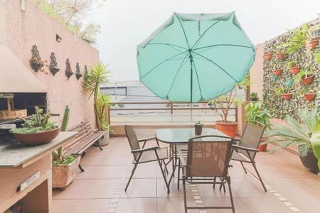 Casa à venda com 3 quartos, 160m² em Jardim Sarah, São Paulo