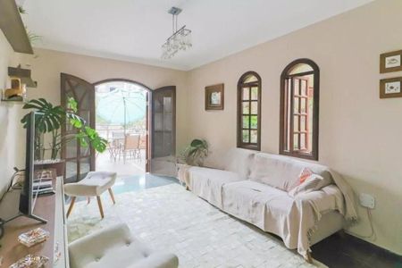 Casa à venda com 3 quartos, 160m² em Jardim Sarah, São Paulo