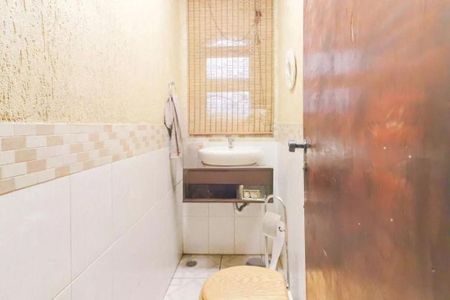 Casa à venda com 160m², 3 quartos e 4 vagas